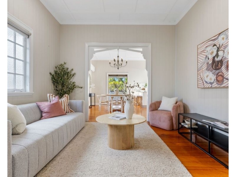 45 Headfort Street, Greenslopes QLD 4120