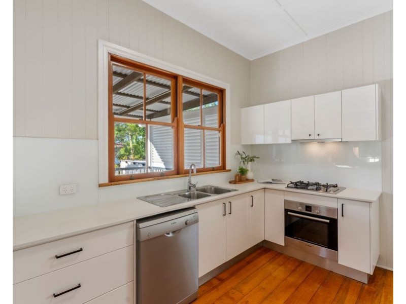 45 Headfort Street, Greenslopes QLD 4120