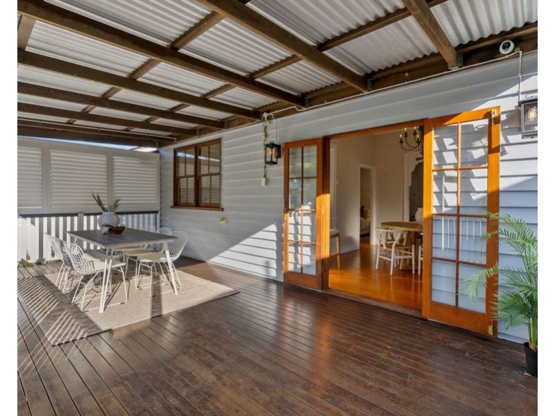 45 Headfort Street, Greenslopes QLD 4120