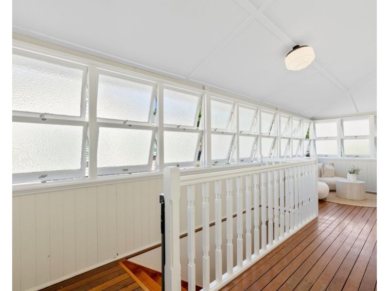 45 Headfort Street, Greenslopes QLD 4120