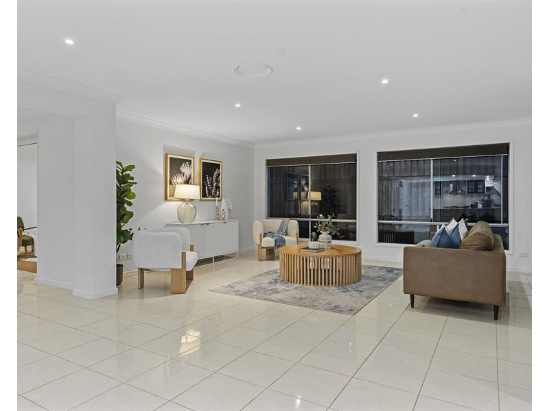 39 Stanbrough Road, Gumdale QLD 4154