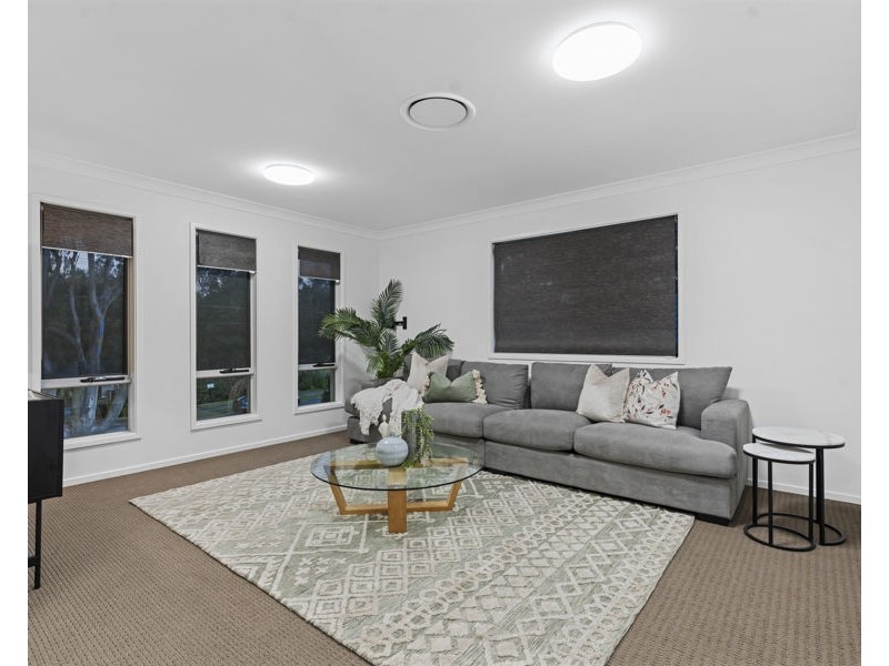 39 Stanbrough Road, Gumdale QLD 4154