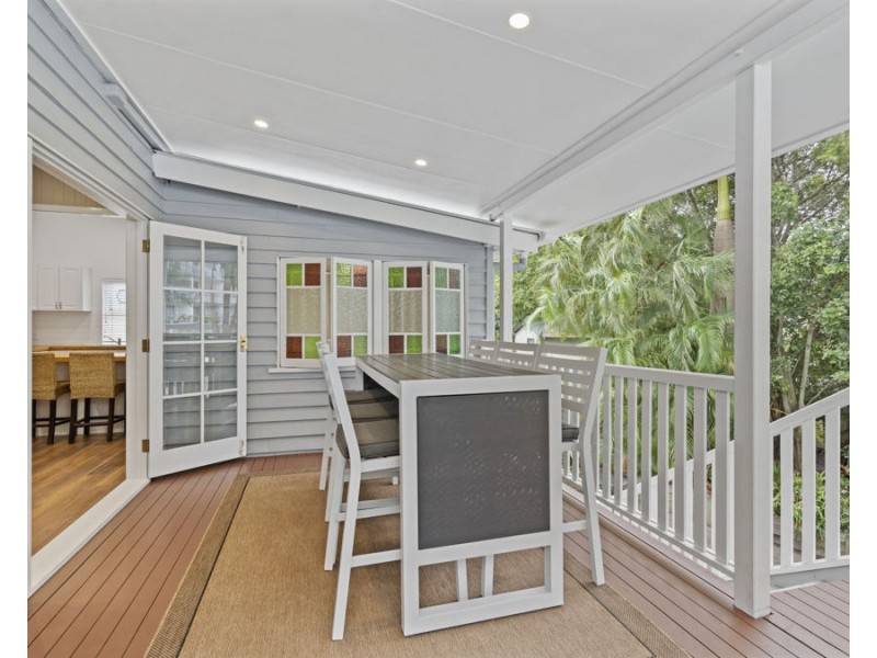 58 St Leonards Street, Coorparoo QLD 4151