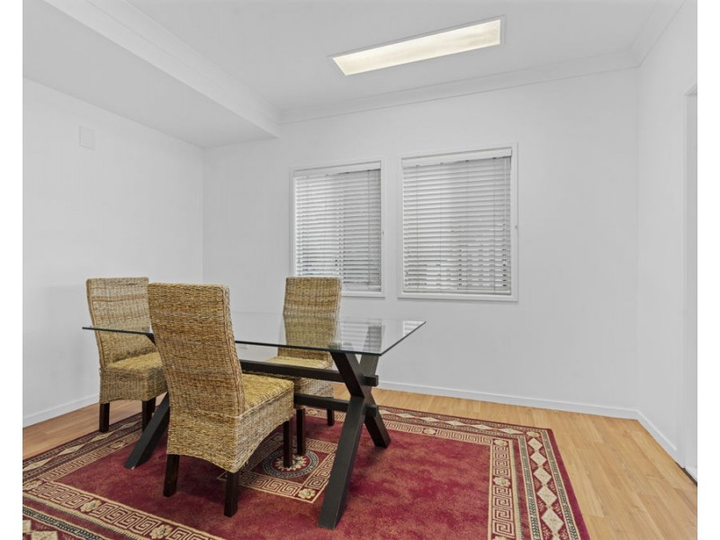 58 St Leonards Street, Coorparoo QLD 4151