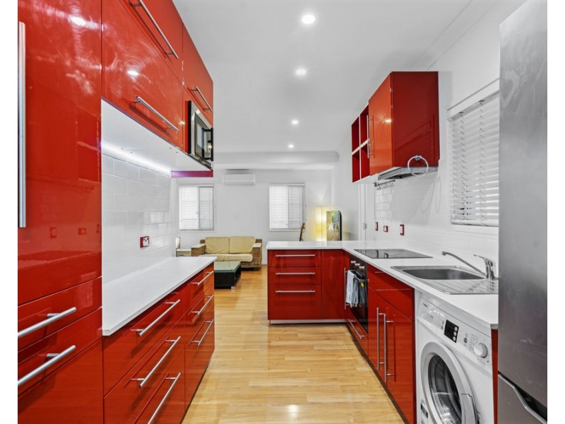 58 St Leonards Street, Coorparoo QLD 4151