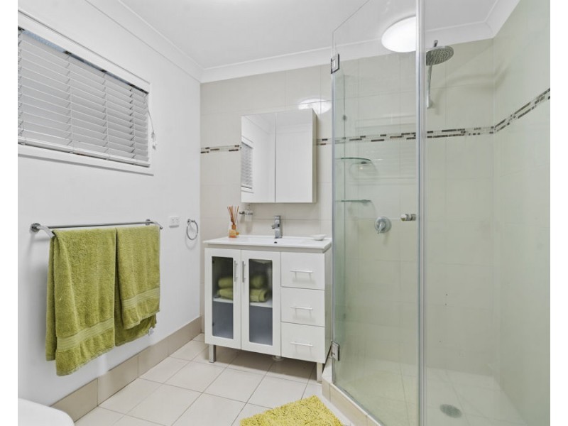 58 St Leonards Street, Coorparoo QLD 4151