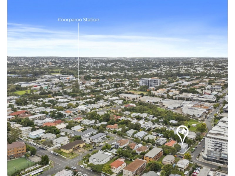 58 St Leonards Street, Coorparoo QLD 4151
