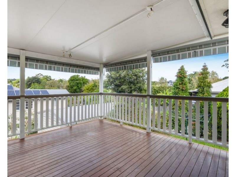49 Turquoise Street, Holland Park QLD 4121
