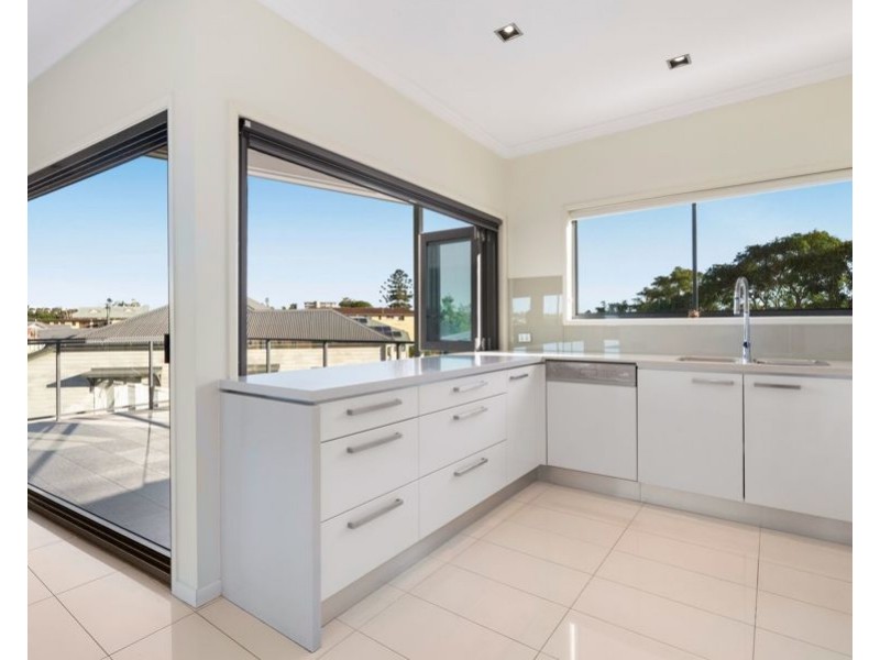 14/265 Cavendish Rd, Coorparoo QLD 4151