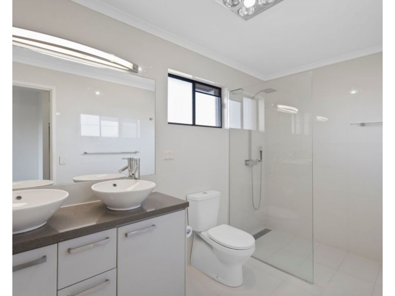 14/265 Cavendish Rd, Coorparoo QLD 4151