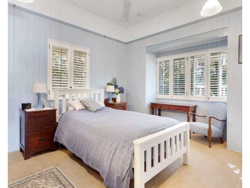 29 Joffre Street, Coorparoo QLD 4151