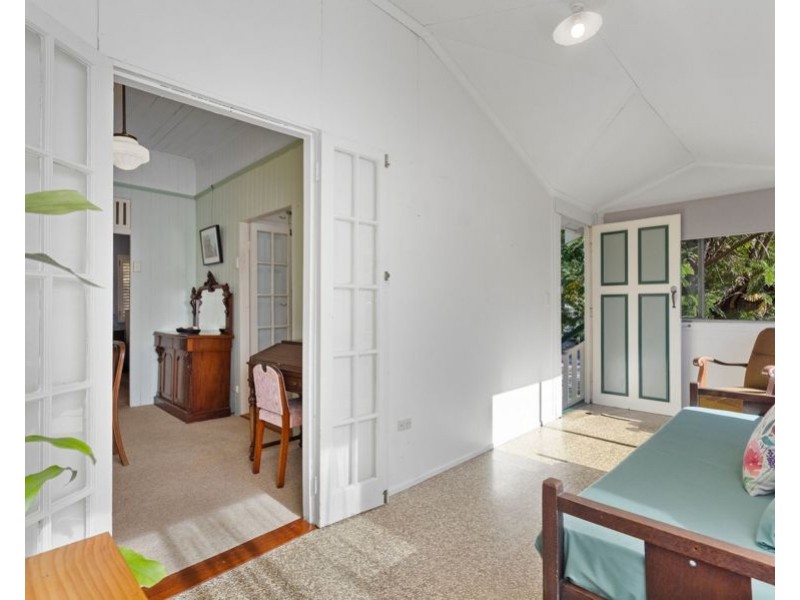 29 Joffre Street, Coorparoo QLD 4151