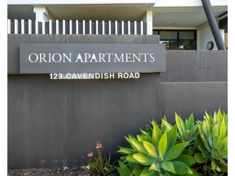 2025/123 Cavendish Rd, Coorparoo QLD 4151