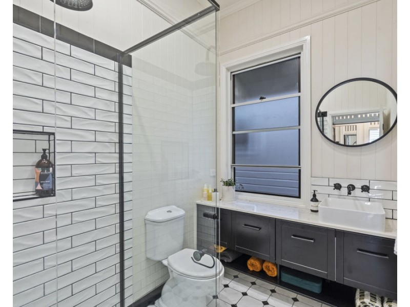 171 Norman Avenue, Norman Park QLD 4170