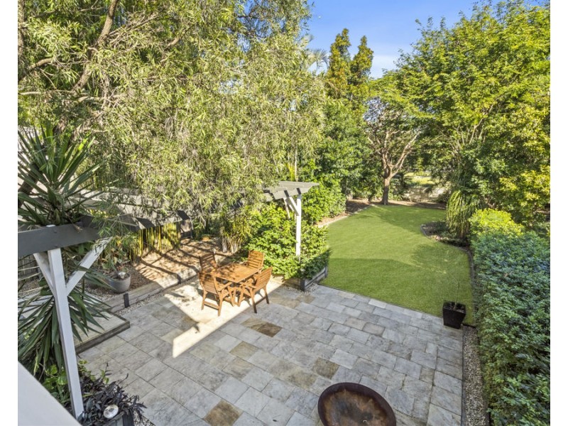 171 Norman Avenue, Norman Park QLD 4170