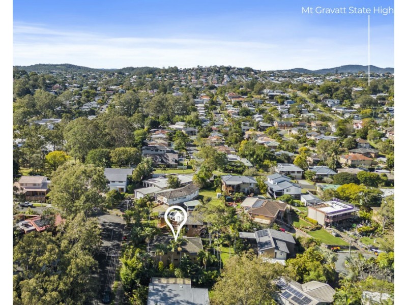 32 Algona Street, Holland Park West QLD 4121