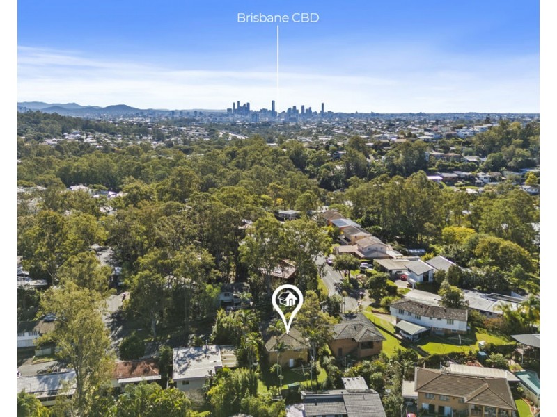 32 Algona Street, Holland Park West QLD 4121