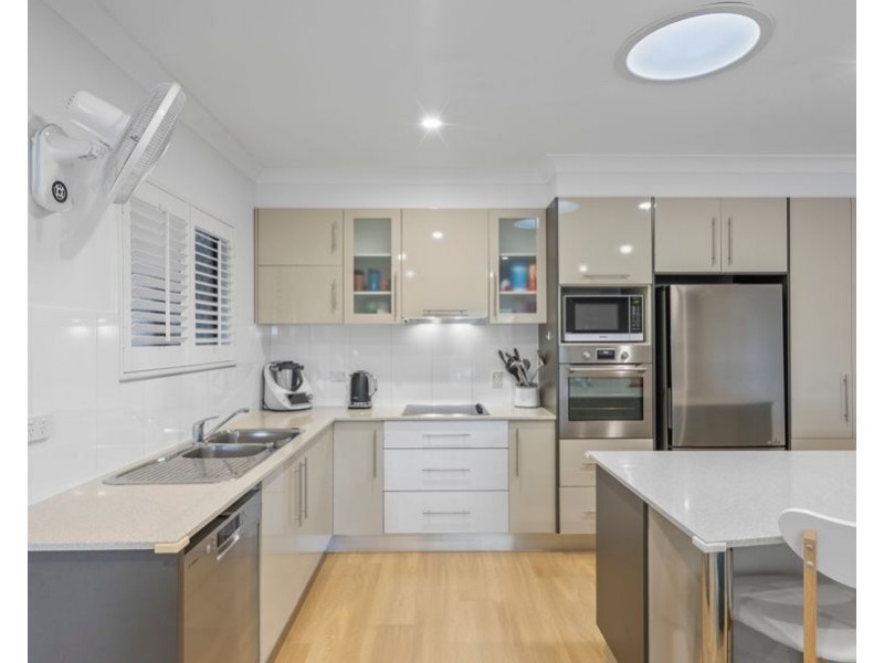 4/41 Kirkland Ave, Coorparoo QLD 4151