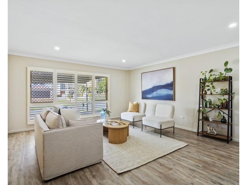 3 Oakwood Way, Carindale QLD 4152