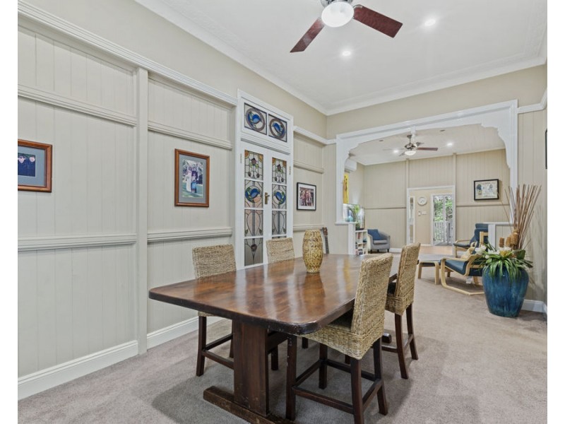58 St Leonards Street, Coorparoo QLD 4151
