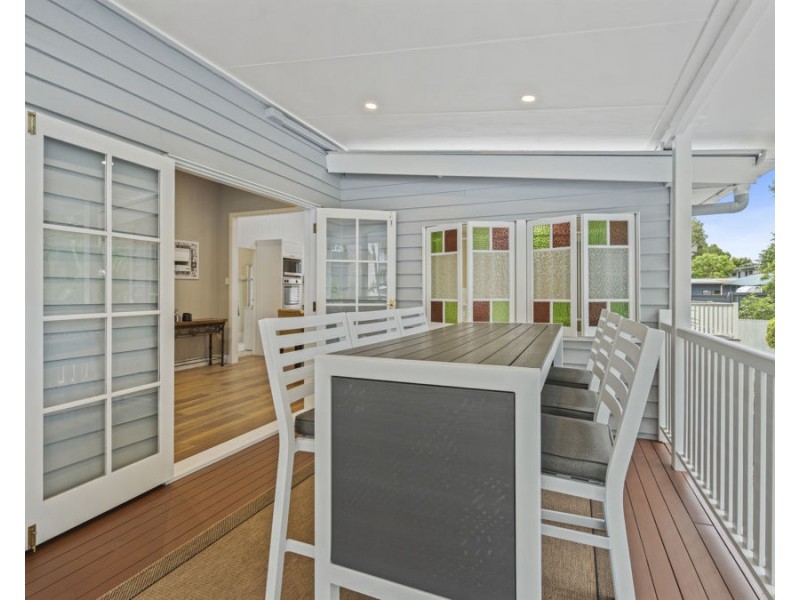58 St Leonards Street, Coorparoo QLD 4151