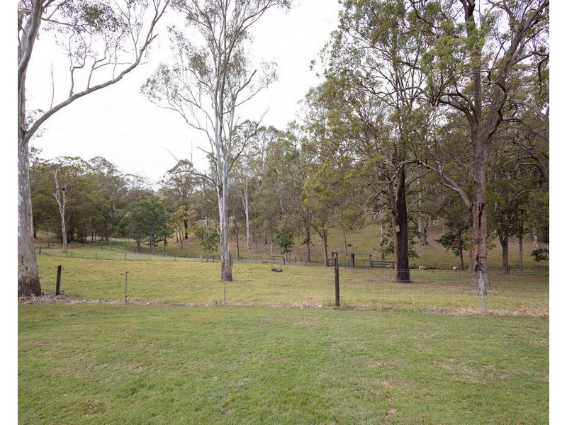 57 Hulcombe Rd, Highvale QLD 4520