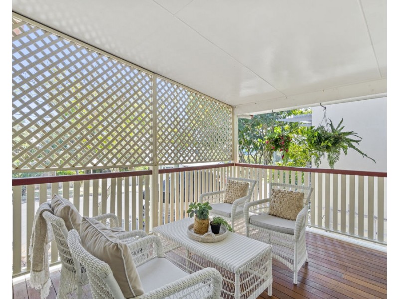 15 Edmond Street, Coorparoo QLD 4151