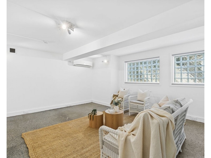 15 Edmond Street, Coorparoo QLD 4151