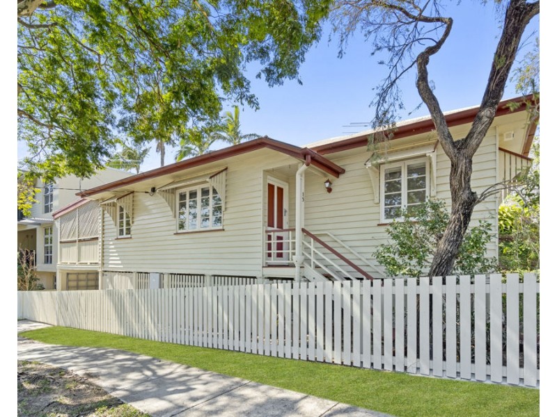 15 Edmond Street, Coorparoo QLD 4151