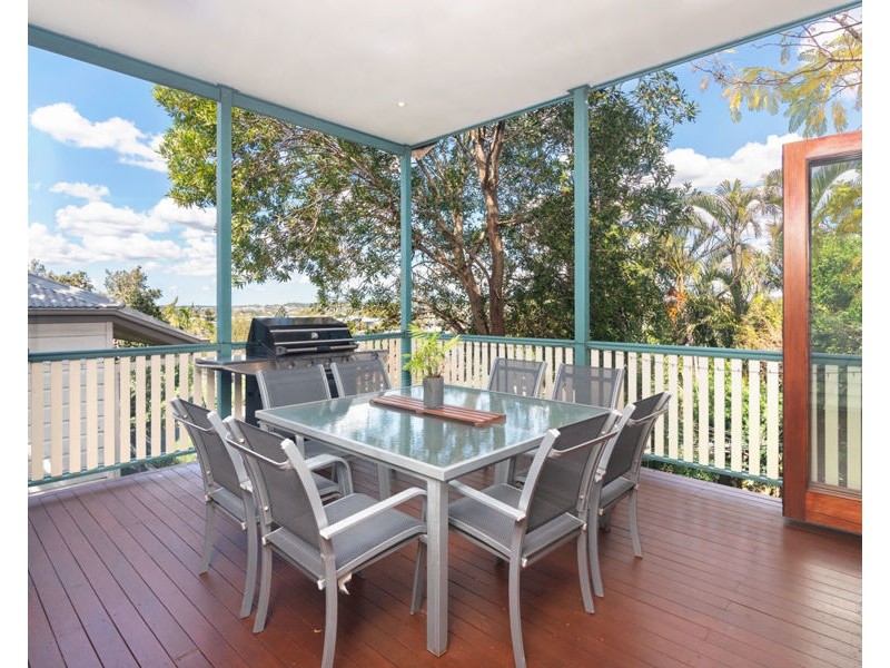 79 Main Avenue, Balmoral QLD 4171