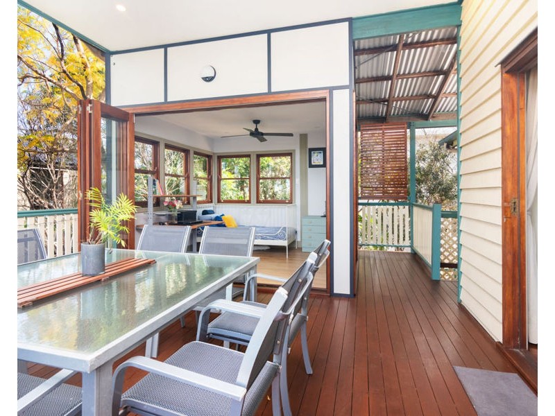 79 Main Avenue, Balmoral QLD 4171