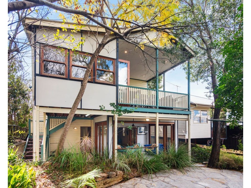 79 Main Avenue, Balmoral QLD 4171