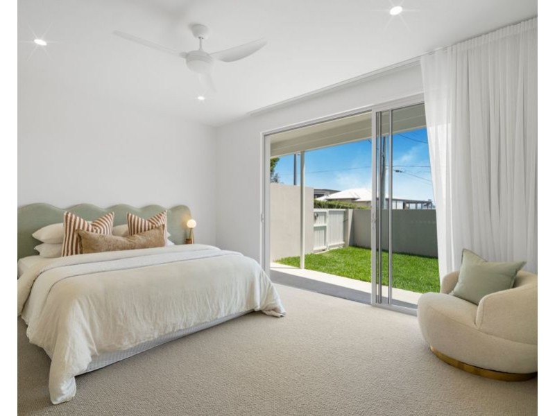 369 Chatsworth Rd, Coorparoo QLD 4151