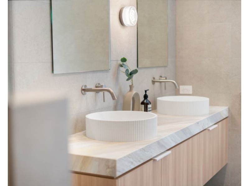 369 Chatsworth Rd, Coorparoo QLD 4151