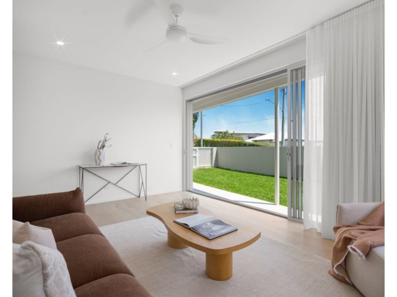 369 Chatsworth Rd, Coorparoo QLD 4151