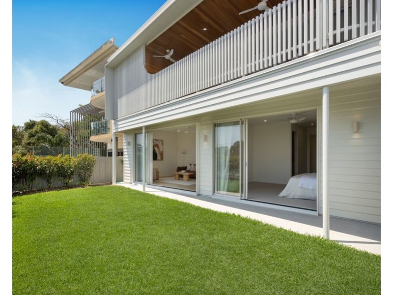 369 Chatsworth Rd, Coorparoo QLD 4151