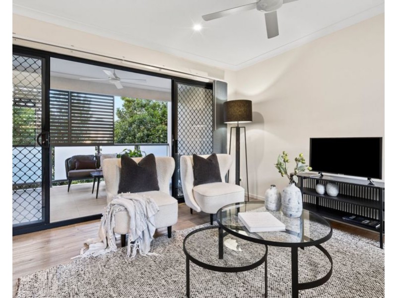 4 / 58 Rutland Street, Coorparoo QLD 4151