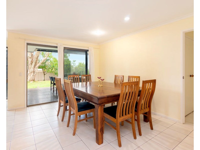 9-11 Carol Street, Redland Bay QLD 4165