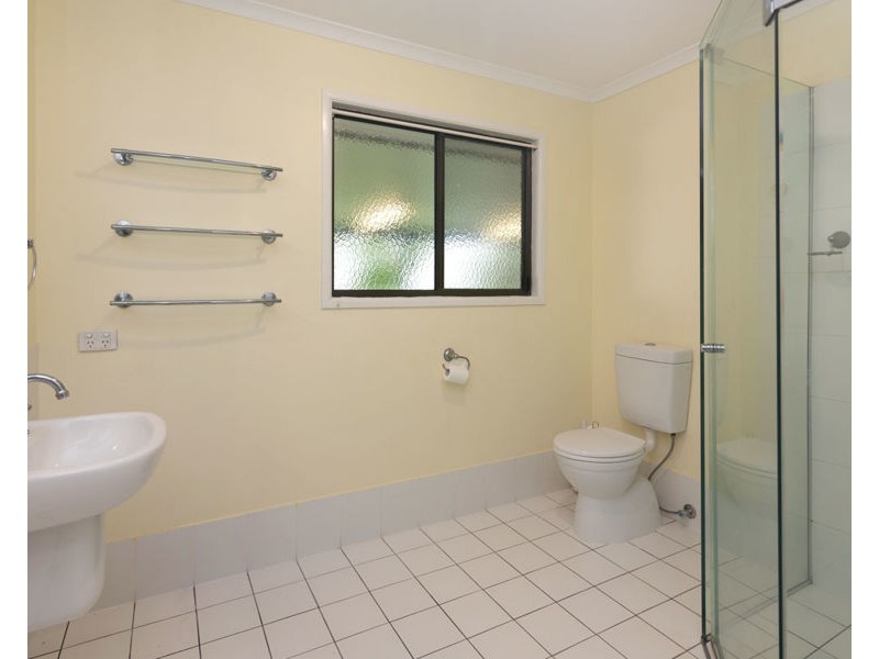 9-11 Carol Street, Redland Bay QLD 4165