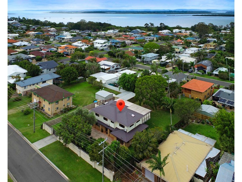 9-11 Carol Street, Redland Bay QLD 4165