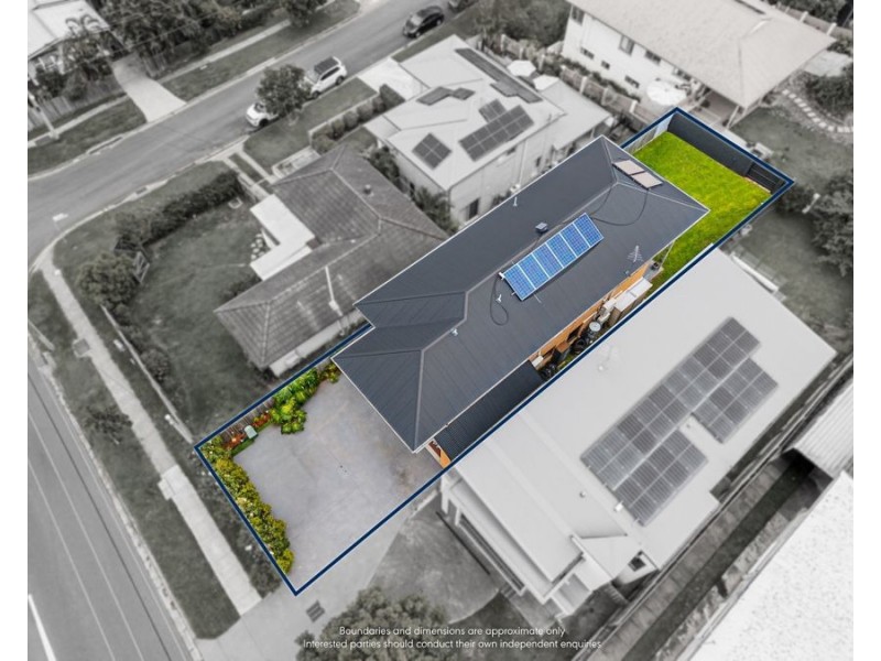 352 Nursery Rd, Holland Park QLD 4121