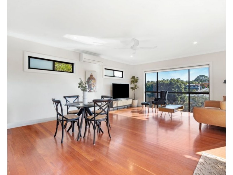 5 Avesness Street, Holland Park QLD 4121