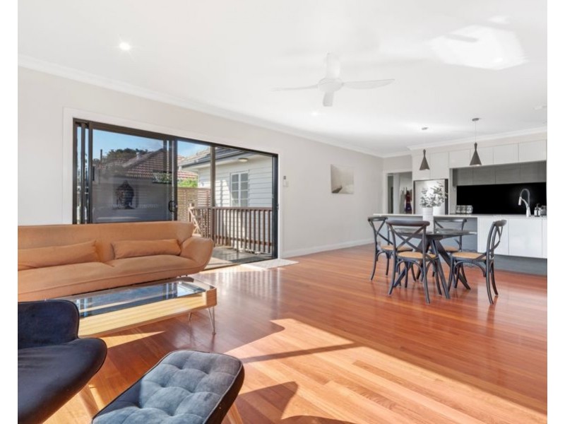 5 Avesness Street, Holland Park QLD 4121