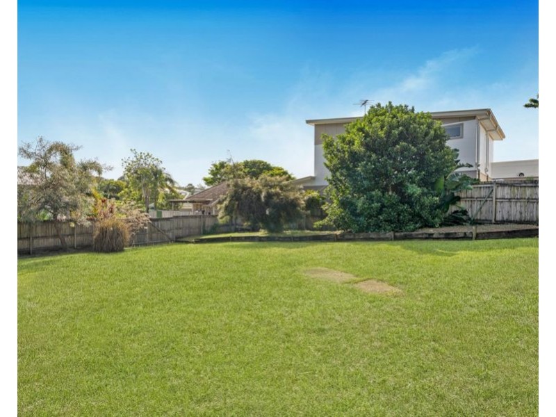 5 Avesness Street, Holland Park QLD 4121