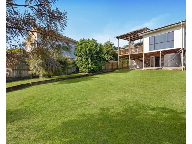 5 Avesness Street, Holland Park QLD 4121