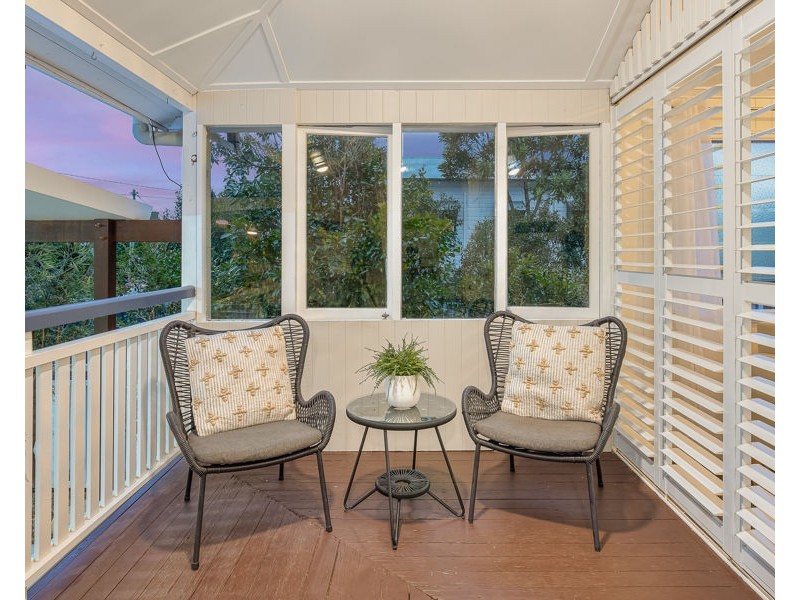 18 Talbot Street, Coorparoo QLD 4151