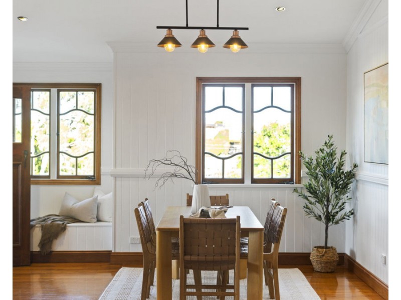 6 Regal Street, Coorparoo QLD 4151