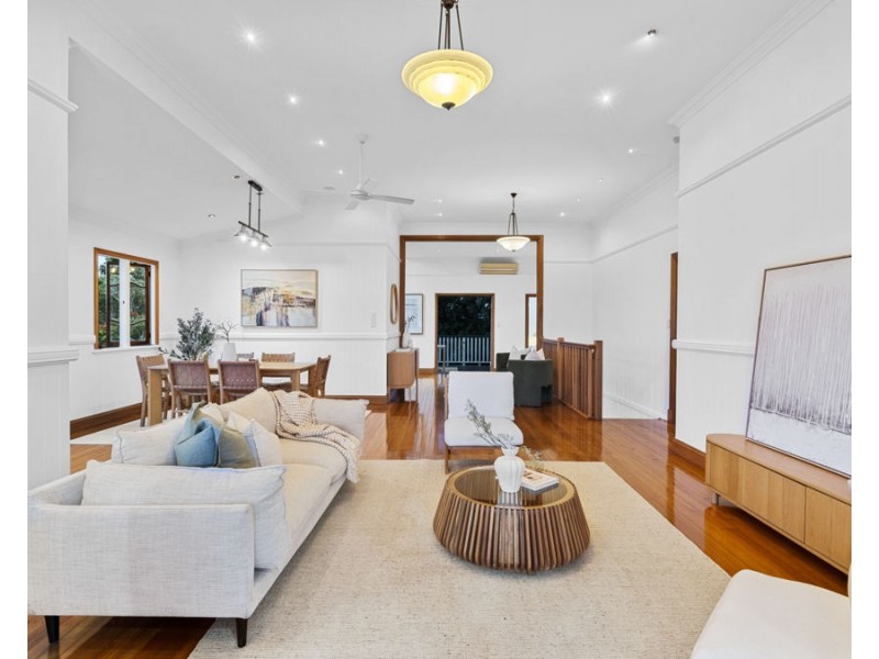 6 Regal Street, Coorparoo QLD 4151