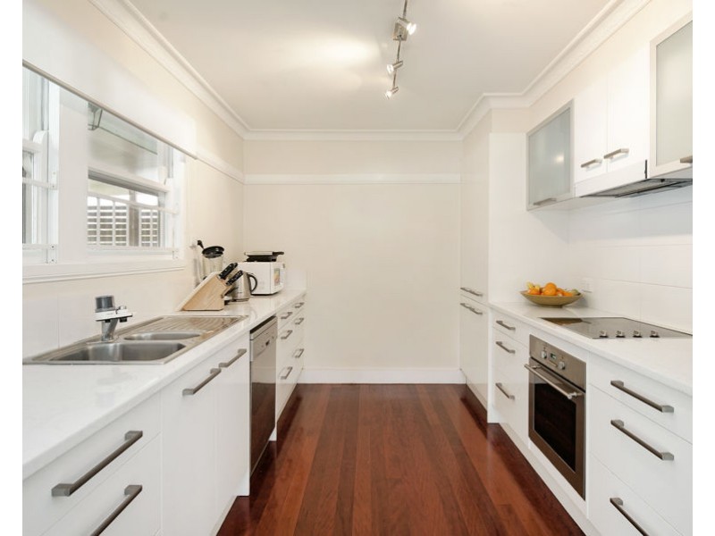 569 D’Arcy Road, Carina QLD 4152