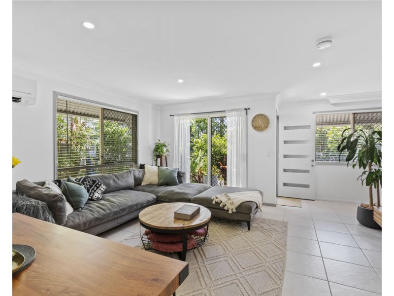 2/63 Hill Crescent, Carina Heights QLD 4152